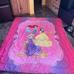 Disney Princess Pink and Purple Comforter